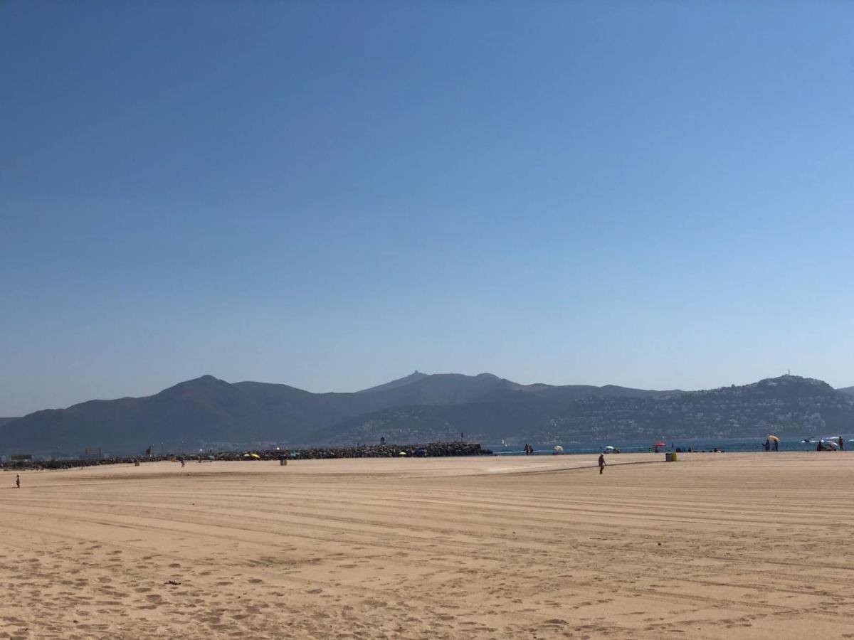 Vista Bahia 23 Empuriabrava Apartment ภายนอก รูปภาพ